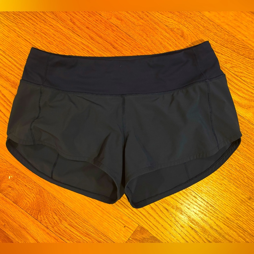 Lululemon Speed Up 2.5 size 4